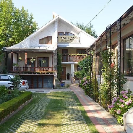 Vila Villador Piatra Neamţ Exterior foto